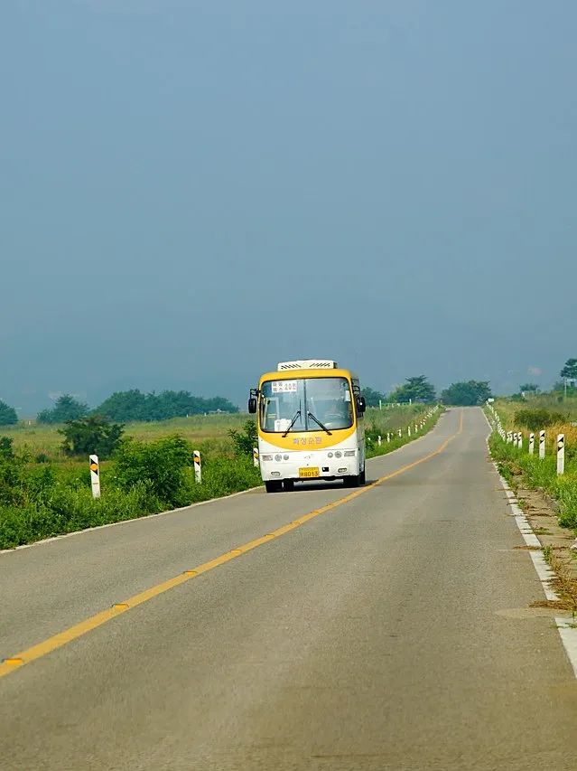 road-3309094_1280.jpg