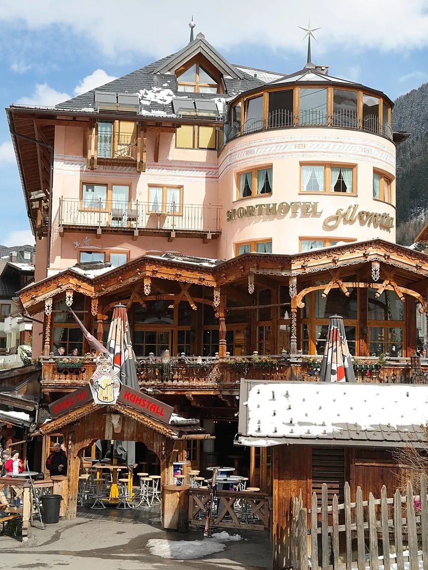 ischgl-356420_1280.jpg